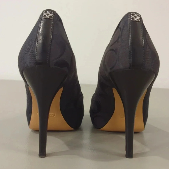 Coach Heels Peep Toe size 7 Black - Picture 9 of 13